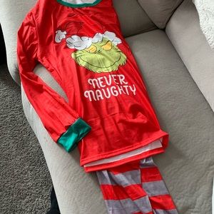 Family & Pet Christmas PJ’s